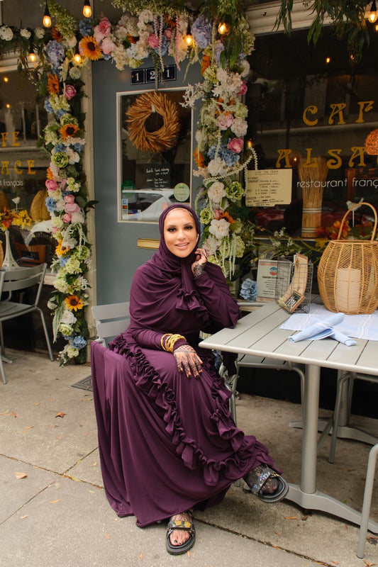 Suhaliah Ruffled Abaya